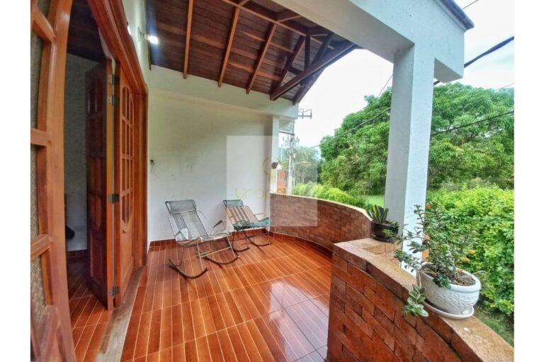 Vende casa Villeta, UrbanLex área 210m2 $700Millones