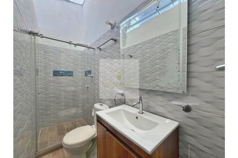 Vende casa Villeta, UrbanLex área 130m2 $420Millones