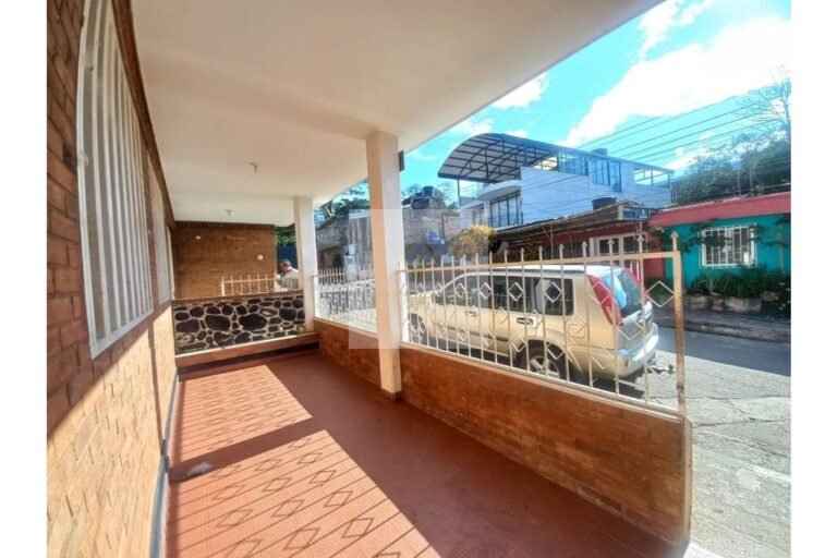 Vende casa lote Villeta, Urbanlex área 340M2 $800Millones