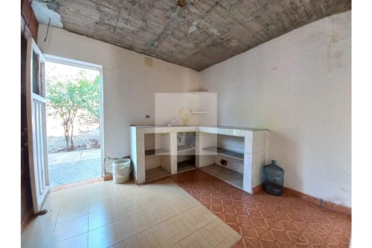 Vende casa lote Villeta, Urbanlex área 340M2 $800Millones