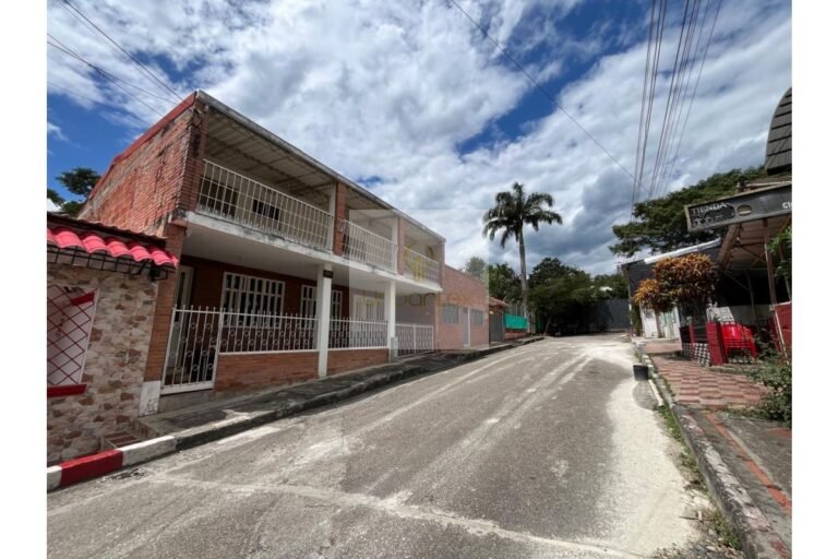 Vende casa lote Villeta, Urbanlex área 340M2 $800Millones