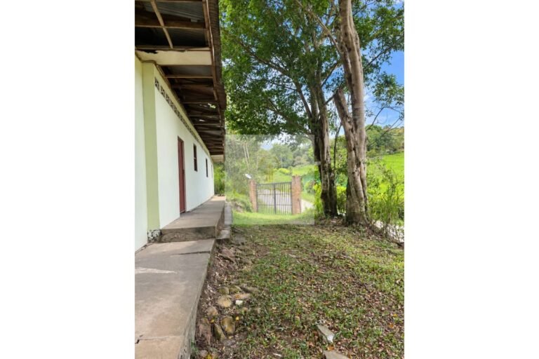 Vende lote campestre Villeta cund, UrbanLex área 19.200m2 $450 millones