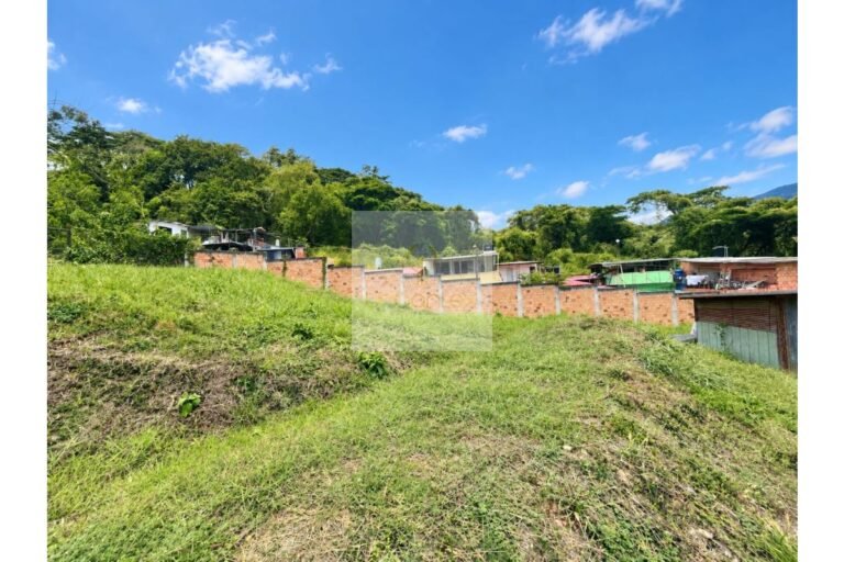 Vende Lote conjunto residencial Villeta, Urbanlex área 119M2 $160 Millones