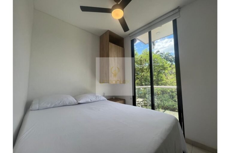 Urbanlex arrienda Apartamento amoblado área 57m2 $ 1.700.000