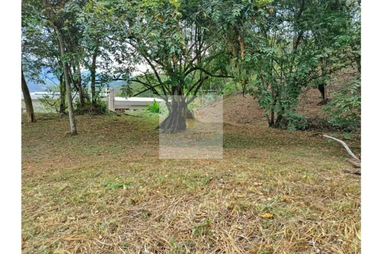 Vende lote condominio Villeta, UrbanLex área 2.600m2 $526millones