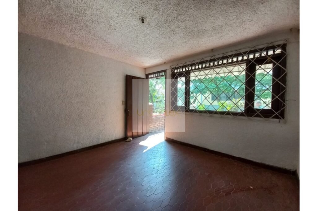 Vende casa Villeta, Urbanlex área 240M2 $680Millones