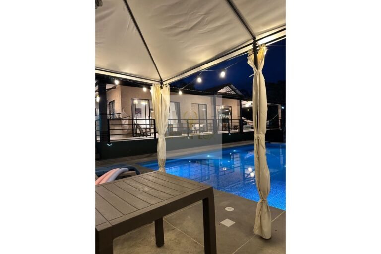 Casa Campestre, Urbanlex área 1,000M2 $1.050Millones