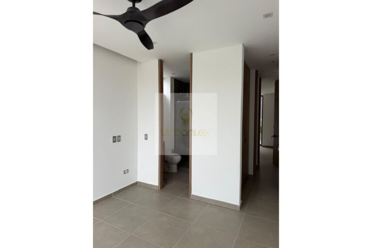 Vende Apartamento en Primavera de Payande, Urbanlex área 150M2 $1.300Millones