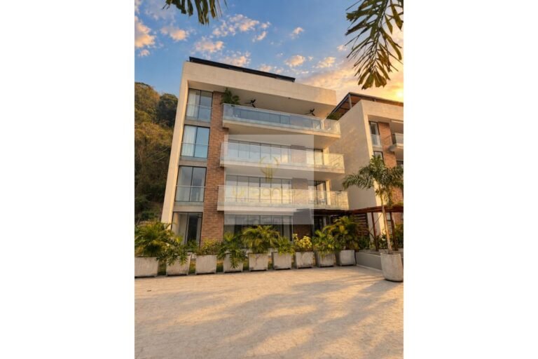 Vende Apartamento en Primavera de Payande, Urbanlex área 150M2 $1.300Millones