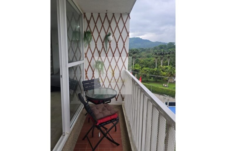 Vende apartamento Villeta, UrbanLex área 55m2 $250Millones