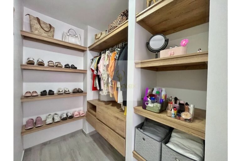 Vende apartamento Villeta, UrbanLex área 57m2 $290Millones