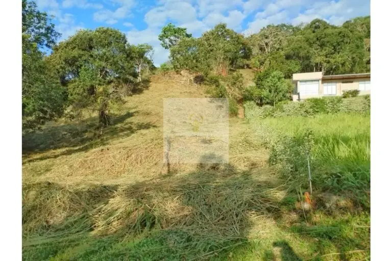 Vende lote condominio Villeta, UrbanLex área 2.176m2 $490millones